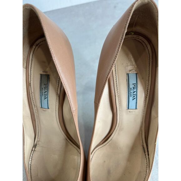 Prada Womens Nude Leather Pointed Toe High Heels Sz 39 - Picture 5 of 15